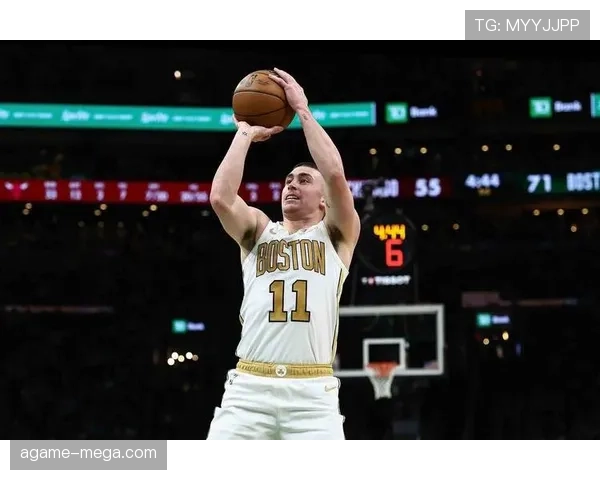 塔图姆关键挡拆提升得分效率，拉开与东契奇差距